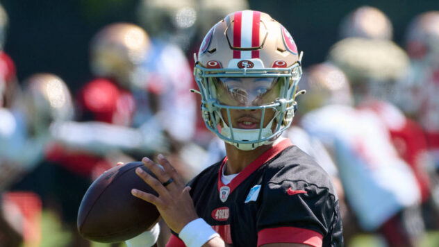 49ers' Trey Lance reacts to losing first-string reps to Brock Purdy