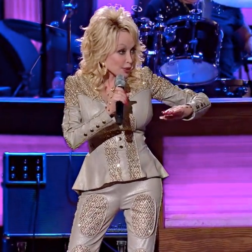 Dolly Parton: 'I would never retire! I would hopefully drop dead in the middle of a song on stage someday'