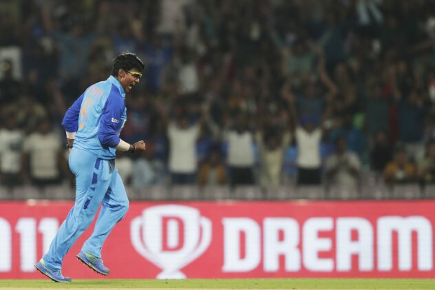 India pip Bangladesh in spin battle to take series