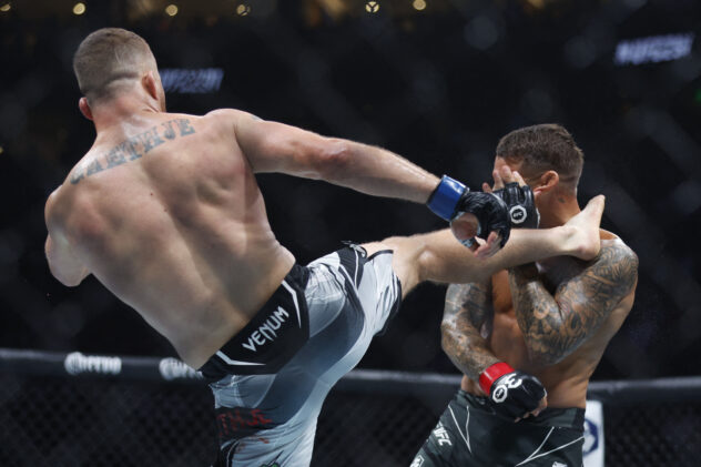 Justin Gaethje knocks out Dustin Poirier to win UFC 291 lightweight bout