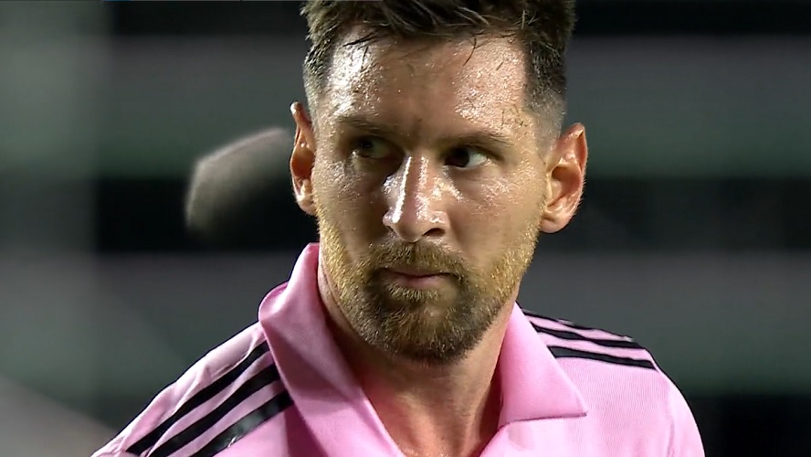 Lionel Messi nets superb last-gasp free-kick to bring Inter Miami victory (Video) - Soccer News