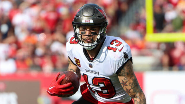 Mike Evans On Pace To Lock Up Hall Of Fame Nomination