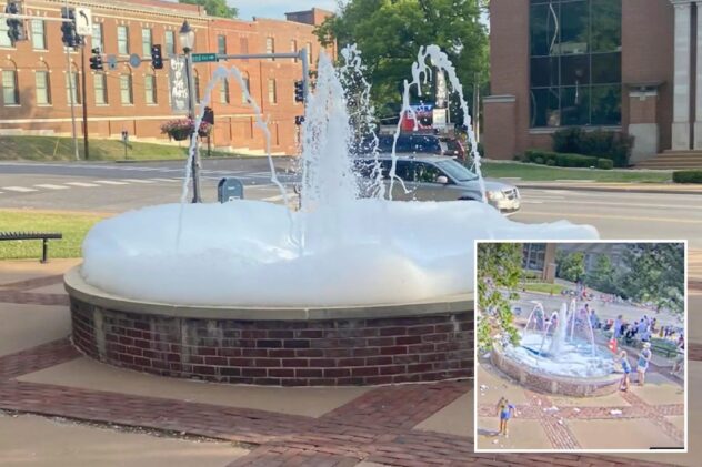 Teen pranksters in hot water for turning Missouri city hall fountain into bubble bath