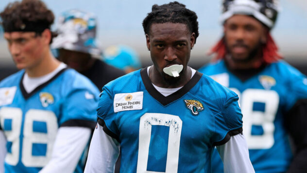Calvin Ridley to be limited in training camp with toe injury, per Jaguars coach Doug Pederson