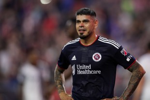 Gustavo Bou out 4 weeks with leg injury