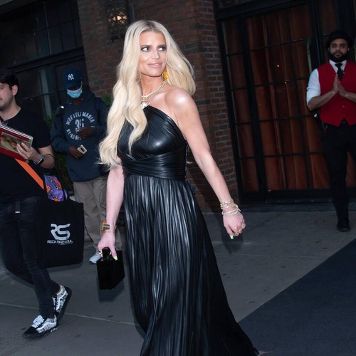 Jessica Simpson left Hollywood to move to Nashville with her family