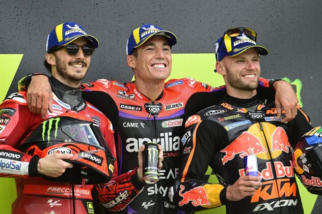 MotoGP British GP: Espargaro wins after last-lap pass over Bagnaia