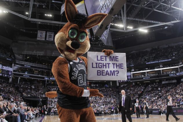 Open Thread: Fun Spurs way to start your day