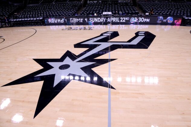 Open Thread: Watch a video of Spurs new practice facility