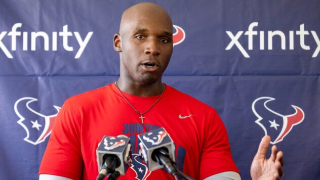 Texans HC DeMeco Ryans relieved by training camp fight between Christian Harris, Devin Singletary