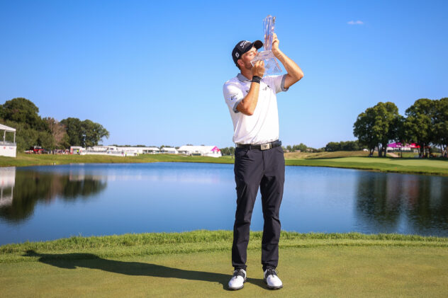 Watch: Alabama's Nick Saban congratulates Lee Hodges on first PGA Tour win
