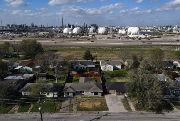 EPA’s inspector general says agency isn’t enforcing benzene pollution rules at refineries in Texas, nationally