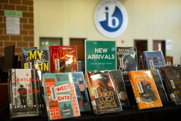 Federal judge bars Texas from enforcing book rating law