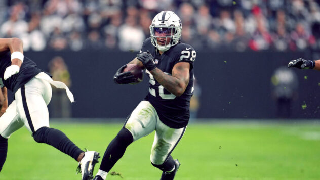 Raiders RB Josh Jacobs Reflects On Holdout In Honest Interview