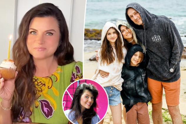 ‘Saved by the Bell’ alum Tiffani Thiessen is happy to age naturally: ‘I like my lines’