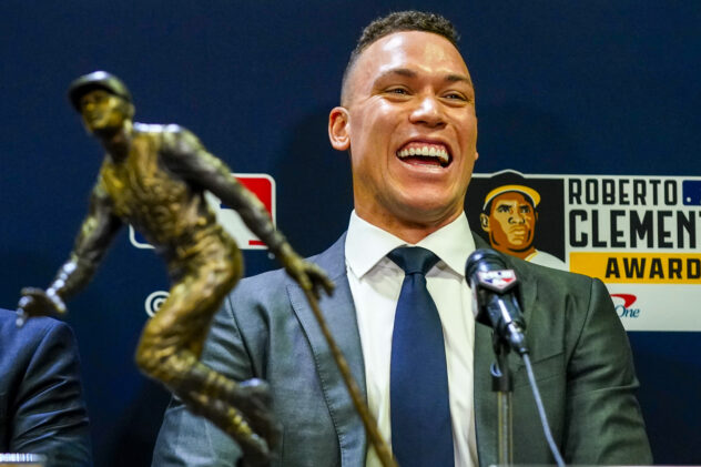 Aaron Judge ready for ‘busy’ Yankees offseason as he wins Roberto Clemente award