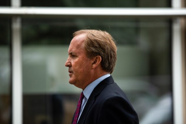 Attorney General Ken Paxton’s securities fraud trial set for April 15