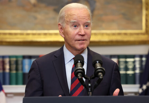 Biden’s lack of leadership is galvanizing US critics of Ukraine aid