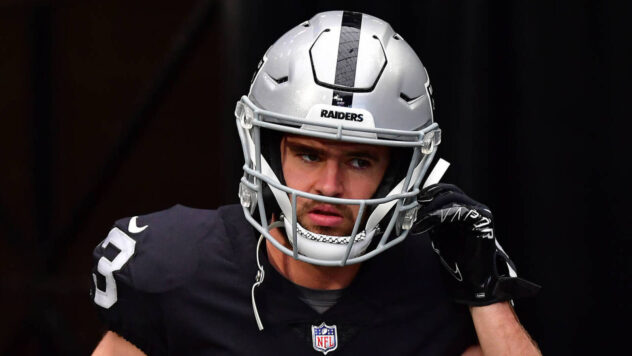 Insider explains what is preventing Raiders from trading WR Hunter Renfrow