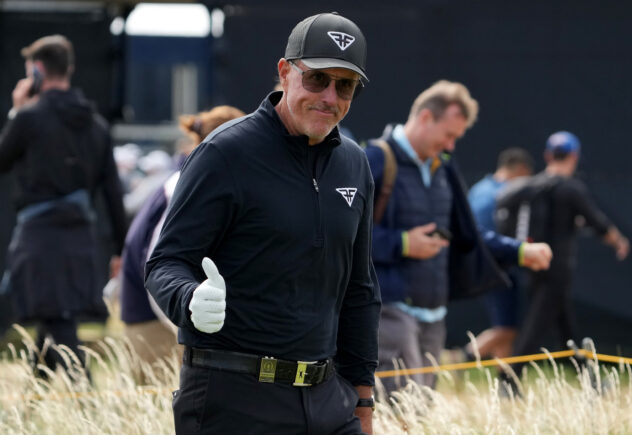 Phil Mickelson says 'lot more going on behind the scenes' with LIV Golf's battle for OWGR points