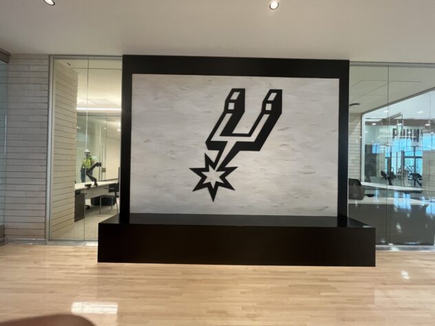 Spurs to host first official watch party of regular season in November