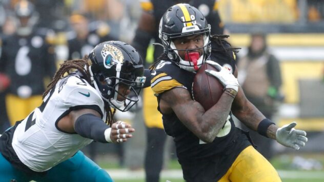 Steelers' Johnson rips officials after loss to Jags