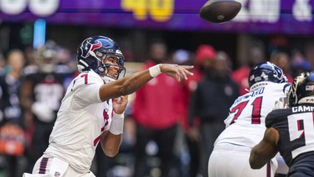 Texans seeking offensive improvement in battle vs. Saints