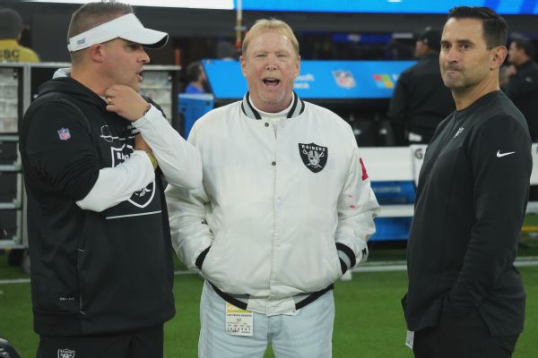 Davis: Raiders were heading in 'wrong direction'