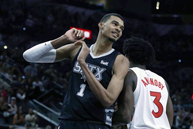 Week in Review: 20 points is not safe against the Spurs — ahead or behind