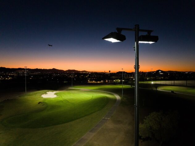 Grass Clippings, Arizona's first fully lit 18-hole golf course opens, sells out first weekend