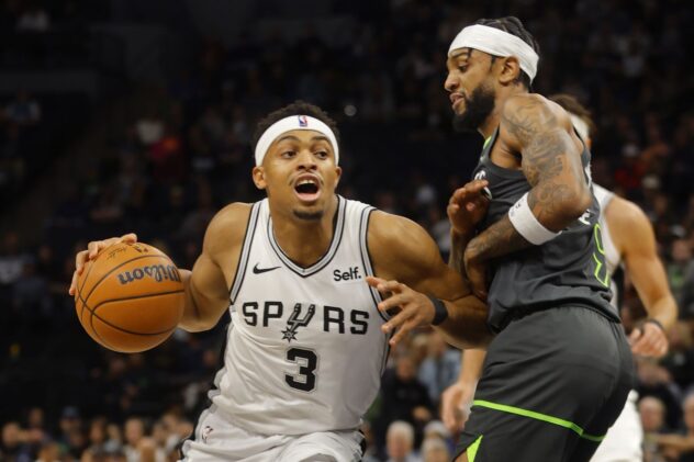Keldon Johnson and Devin Vassell lead the Spurs in loss to the Timberwolves