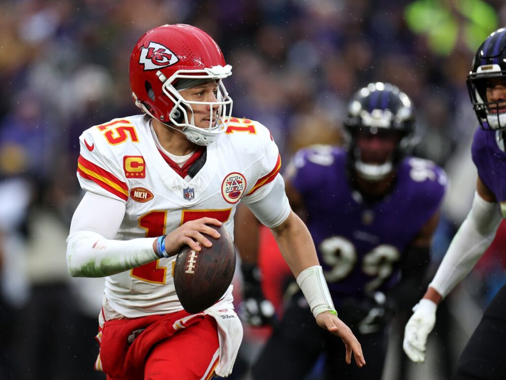 Around the NFL, Conference Championship Reactions, and an Early Look at the Super Bowl With Cousin Sal and Danny Heifetz