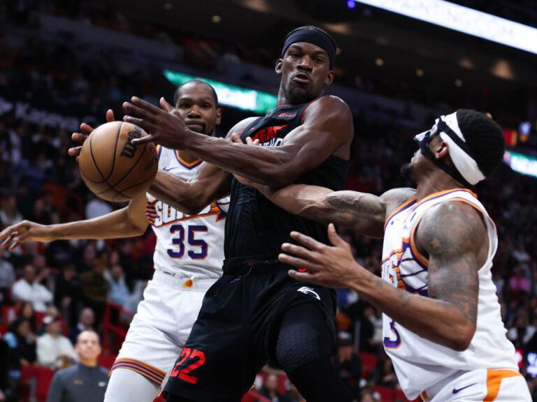 Do the Heat Need to Be Fixed? Plus, Doc’s Debut, Knicks Without Randle, and Yet Another 70-Point Performance.
