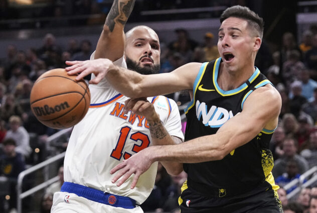 Evan Fournier making most of rare Knicks chance as he awaits likely trade fate