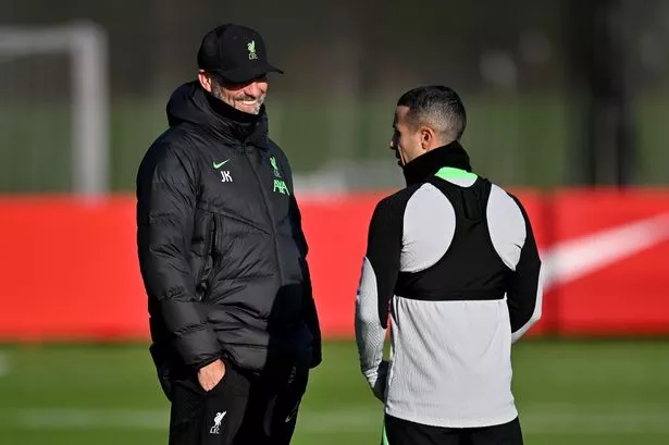 Jürgen Klopp confirms Thiago boost as Liverpool manager issues Virgil van Dijk contract message