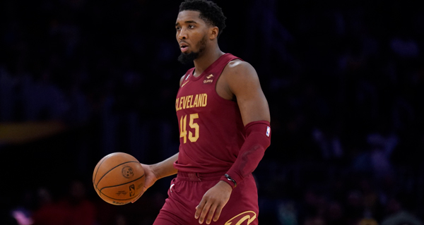 Knicks Not Expected To Go All-Out For Donovan Mitchell