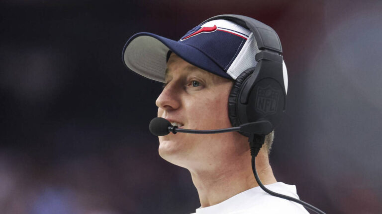 Texans OC Bobby Slowik makes decision on his future
