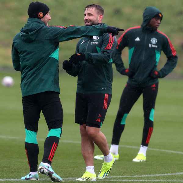 United players return to training