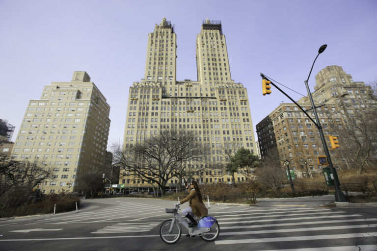 Anti-housing Dems want NYC to be an island of soulless skyscrapers