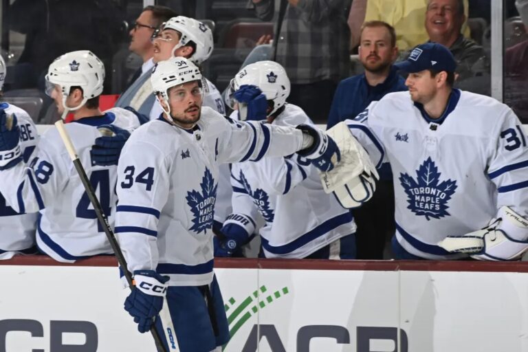 Auston Matthews scores 50th goal in 54th game, fastest to mark in 28 years