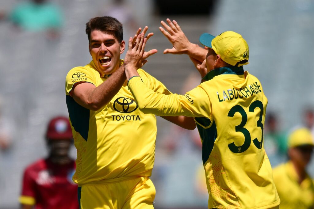 Bartlett four-for, Green's all-round effort give Australia 1-0 lead