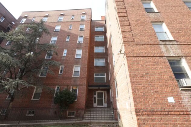 Broker fees are breaking NYC housing, all thanks to leftist Dems