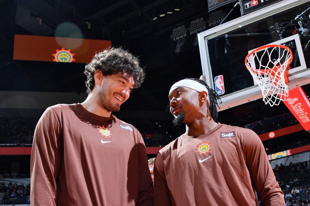 Buy or Sell: The San Antonio Spurs face a tough decision