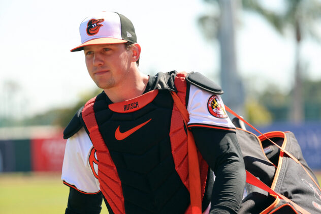 Catchers worth waiting for in your fantasy baseball drafts