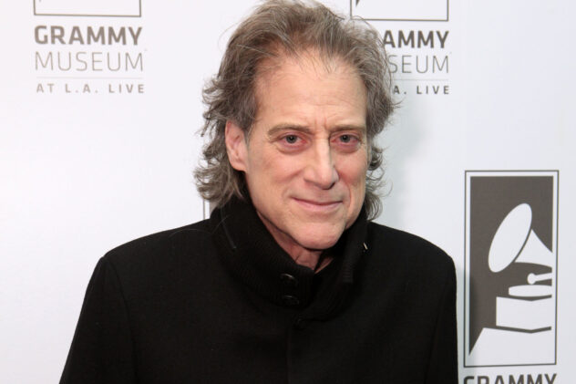 ‘Curb Your Enthusiasm’ comic Richard Lewis dead at 76