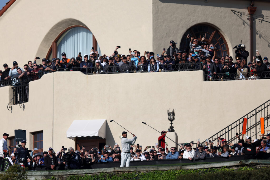 Follow Tiger Woods with shot-by-shot live updates Thursday from 2024 Genesis Invitational