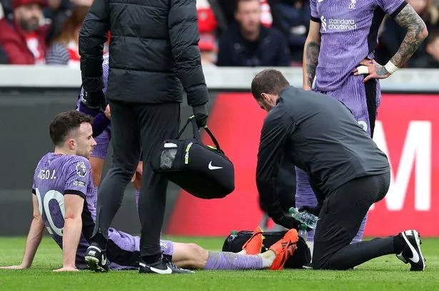 Gary Lineker issues three-word verdict after Diogo Jota leaves Liverpool sweating over injury