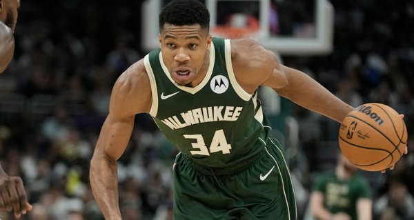 Giannis Antetokounmpo Says Bucks 'Have To Stop Feeling Bad About Ourselves'