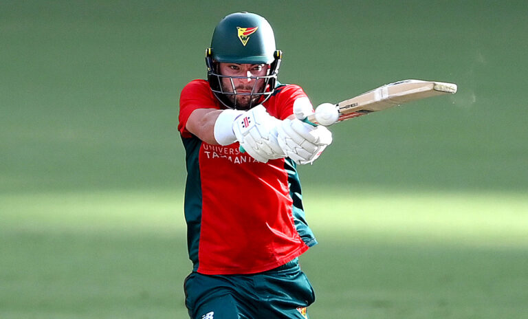 Jewell's gem leads Tasmania to bonus-point win
