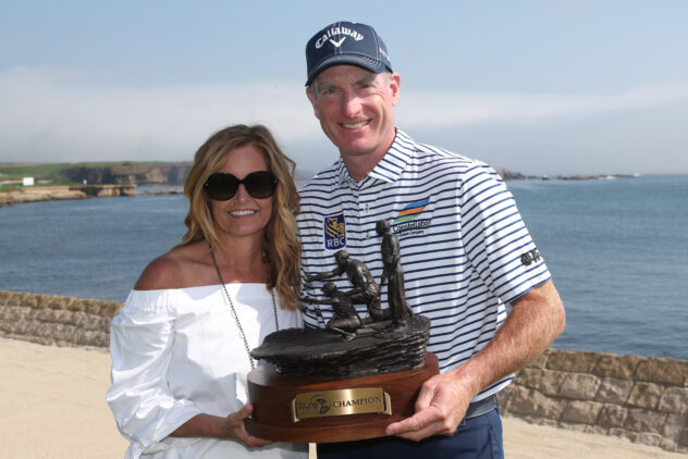 Jim and Tabitha Furyk to receive national award from golf writers